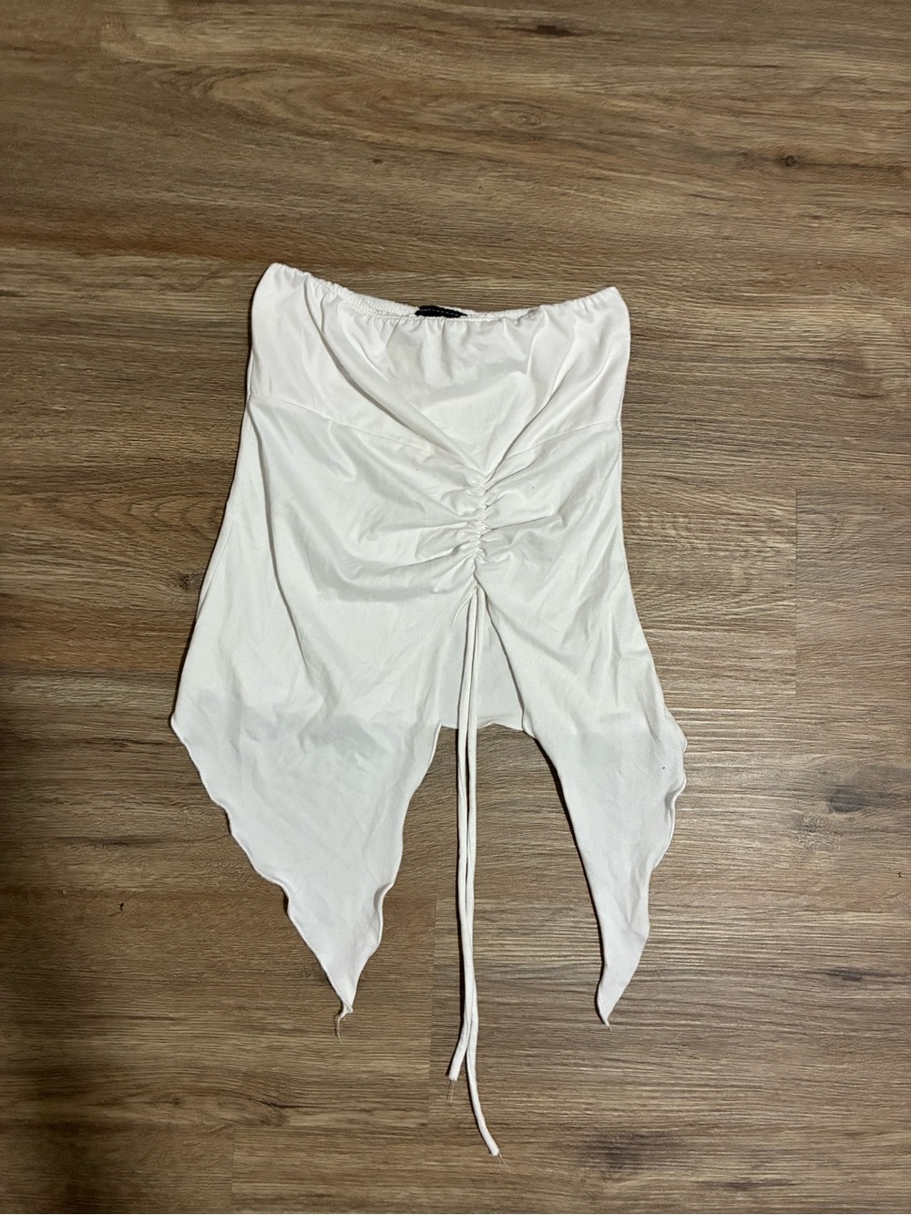 Women’s White Ruched Handkerchief Hem Strapless Tank